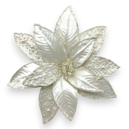 POINSETTIA WHITE WITH PEARL 11.5"D