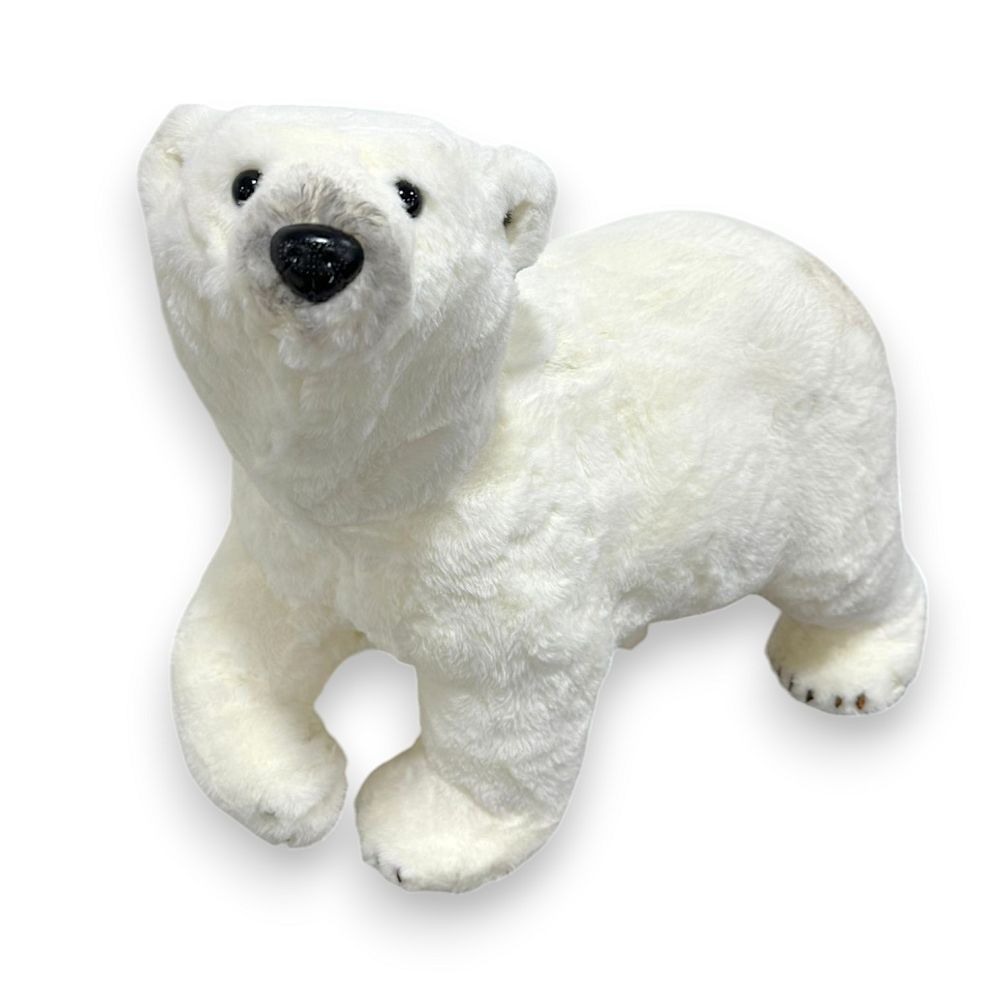 WALKING POLAR BEAR