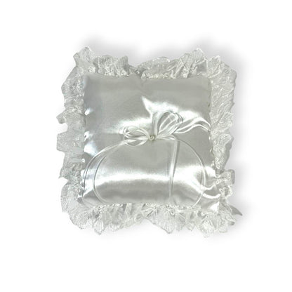 RING PILLOW W/RUFFLED LACE