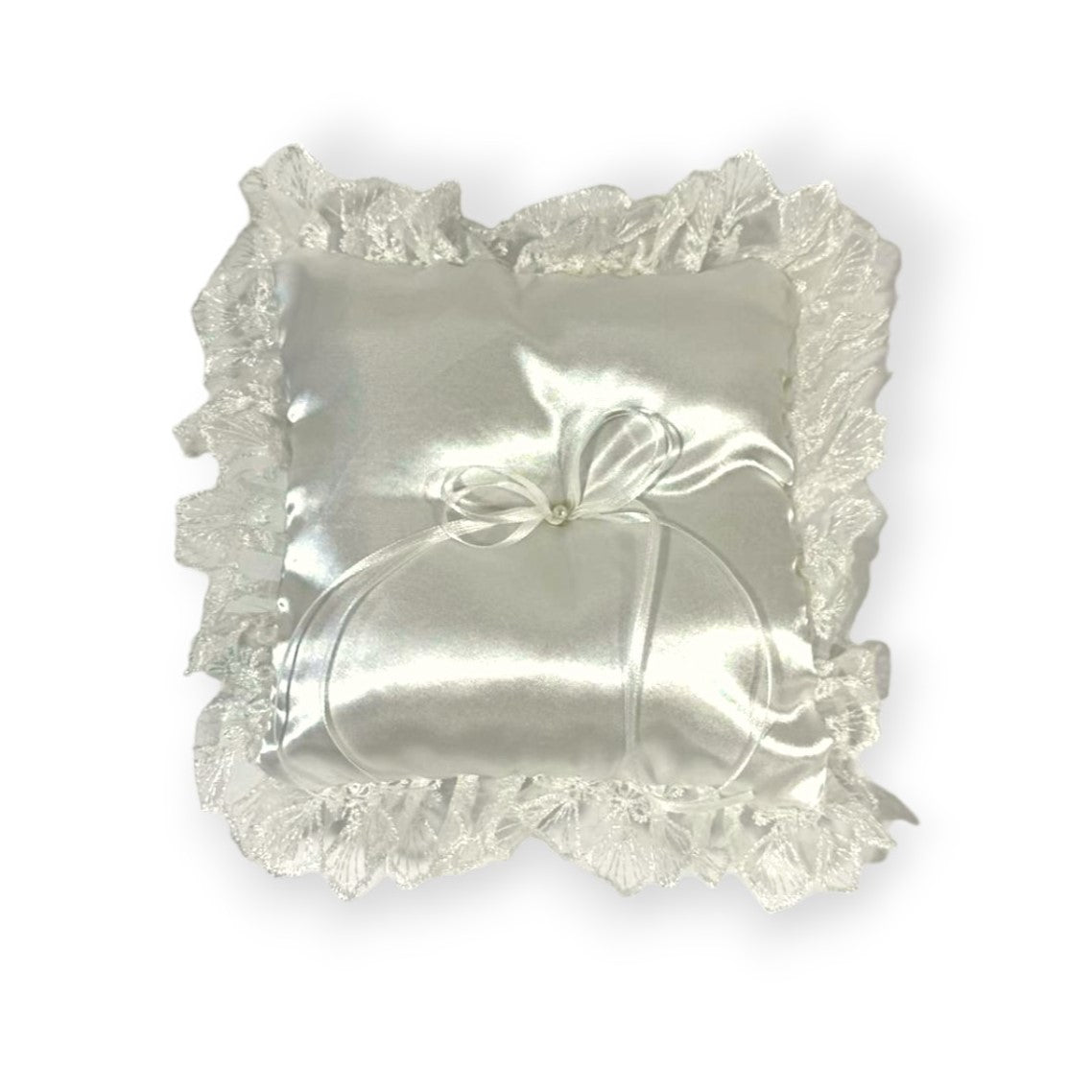 RING PILLOW W/RUFFLED LACE