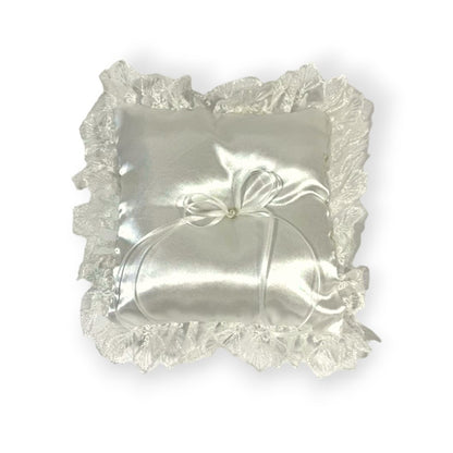 RING PILLOW W/RUFFLED LACE